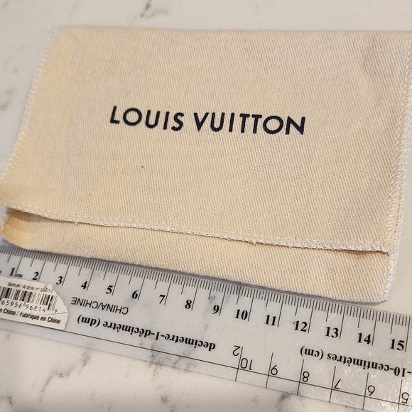 LOUIS VUITTON - Mini dustbag (Authentic) 3 - Picture 3 of 4